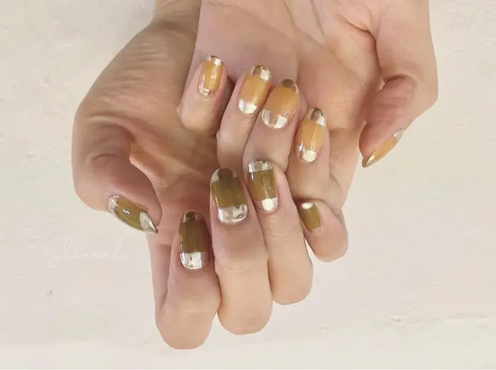 イプサネイル ミラーネイル シルバーネイル 抹茶ネイル 柚子ネイル 秋冬 ネイルデザイン21 Merrow 横浜元町店所属 Merrow横浜元町 Shioのネイルデザイン ミニモ