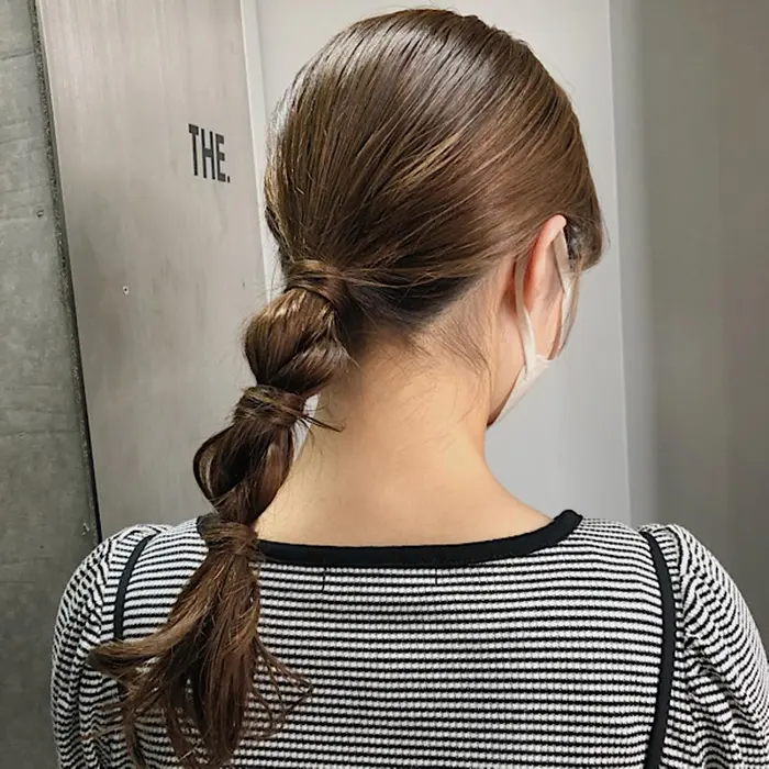 ちょっとしたお出かけに 簡単ヘアアレンジ ヘアアレンジ 簡単ヘアアレンジ The Dot所属 メンズパーマ 髪質 改善 Suzuのヘアカタログ ミニモ