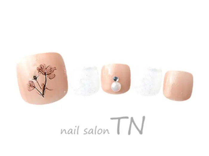 ティーエヌ 京都きもの友禅高松店所属 成田 樹鈴のネイルデザイン ミニモ