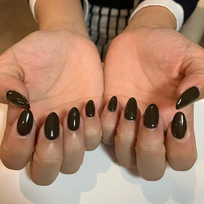 パラジェルワンカラー 自爪を削らない爪に優しいパラジェルもご用意致しております Cat S Eye Tokyo所属 松川 めぐみのネイルデザイン ミニモ