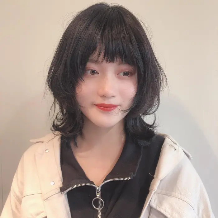 大人気 ウルフカット ミディアム セミロングが可愛いです Nyny 河原町三条店所属 吉田 和佳奈のヘアカタログ ミニモ