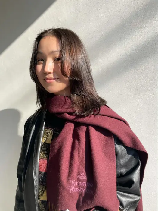 長めバング カーテンバング レイヤー Assort Tokyo International Hairsalon所属 𝗡𝗔 𝗡𝗔のヘア カタログ ミニモ 長めバング カーテンバング レイヤー Assort Tokyo International Hairsalon所属 𝗡𝗔 𝗡𝗔のヘア カタログ ミニモ