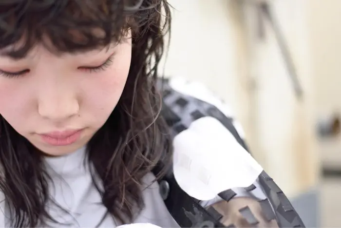 Todays Works フリンジウルフ あえてつなげないレイヤーにパーマで動きのあるウルフst 3 所属 喜多村 拓矢のヘアカタログ ミニモ