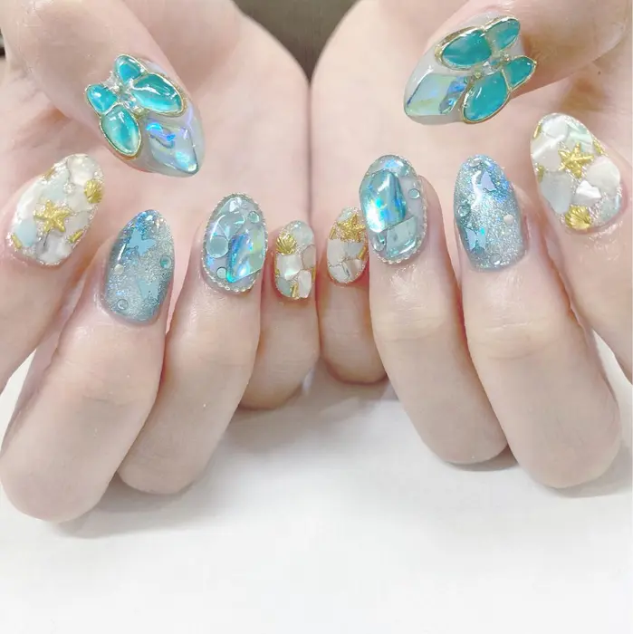 水色キラキラ 1部有料パーツ マグネット1本100円 Minami Nail所属 Haruka のネイル デザイン ミニモ