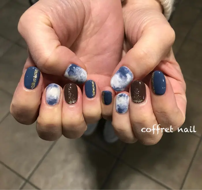 ネイル フットネイル ワンカラー ジェルネイル ニュアンスネイル クリアネイル ト Coffret 今里店 美容院ブレス今里店 店内 所属 ネイリスト 土橋 由季のネイルデザイン ミニモ