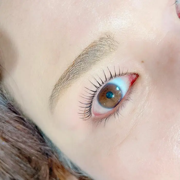 Mary Nail Eyelash西大寺店所属 後藤 実紗のマツエクデザイン ミニモ