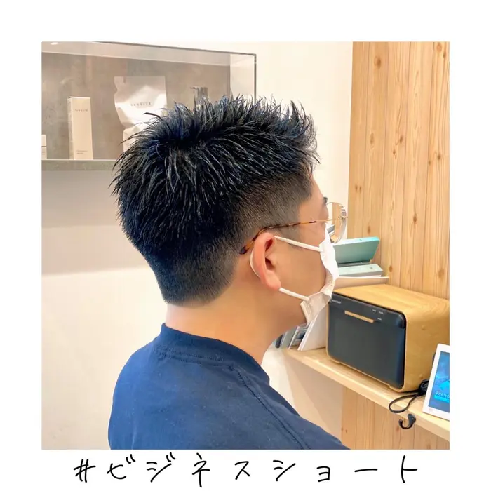 硬毛や直毛の方でもバランス良く整うショートヘアが得意です ビジネスヘアとしても人気のヘアスタイル Agu Hair Lidee所属 髪質改善ストレート 藤原大吾のヘアカタログ ミニモ