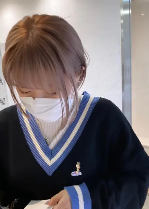 インナーカラー 派手髪 オタク アニメ ハイトーン ミルクティーベージュ ブロンド Grow 秋葉原所属 オタク店長 しょーきのヘアカタログ ミニモ