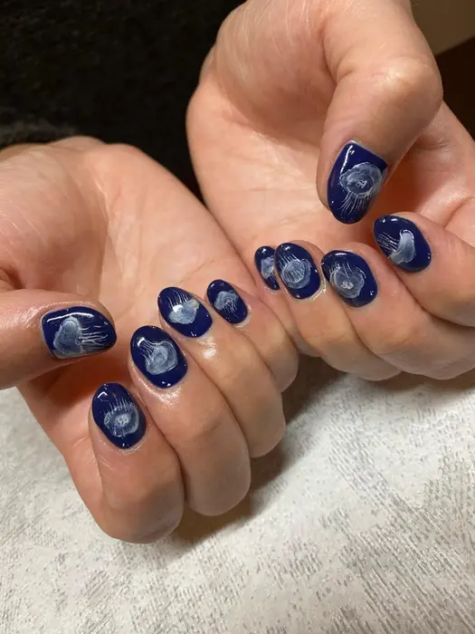 アート10本コース クラゲネイル Nailsalon Solar所属 諸星 奈々のネイルデザイン ミニモ