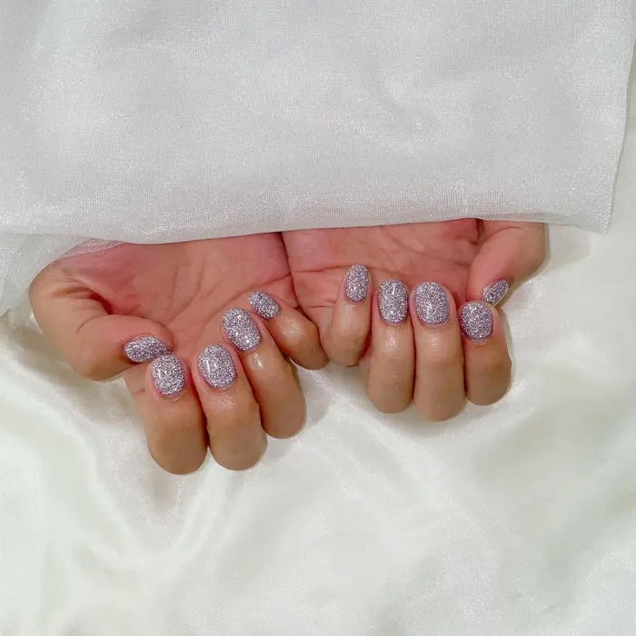 フラッシュネイルワンカラー Nail Eyelashalcea 上野御徒町店所属 山崎 まりんのネイルデザイン ミニモ