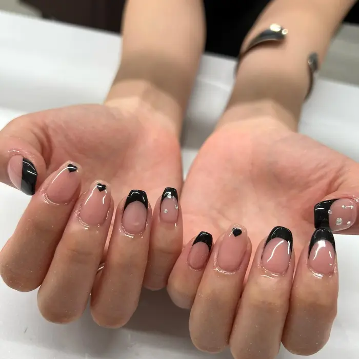 Nail Salon Ibelu西梅田店所属 マゴメ マリアのネイルデザイン ミニモ