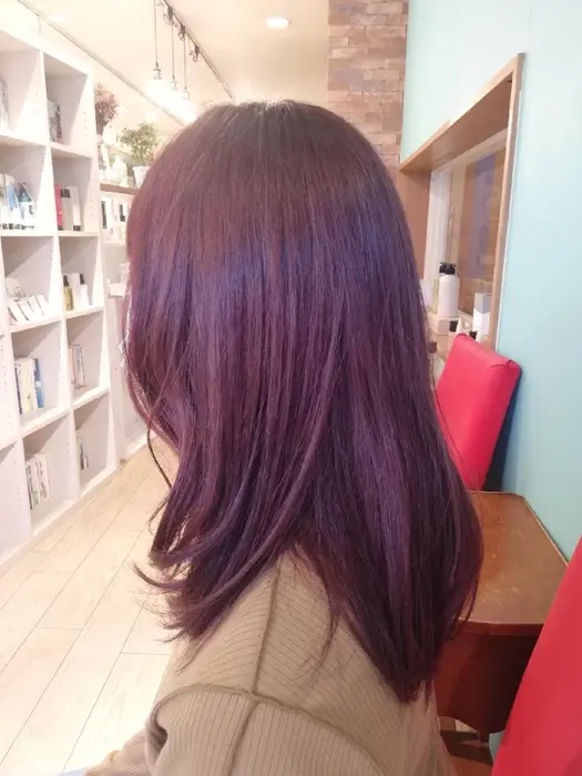 バイオレット チェリーレッド Natural Obn所属 井上 舞のヘアカタログ ミニモ