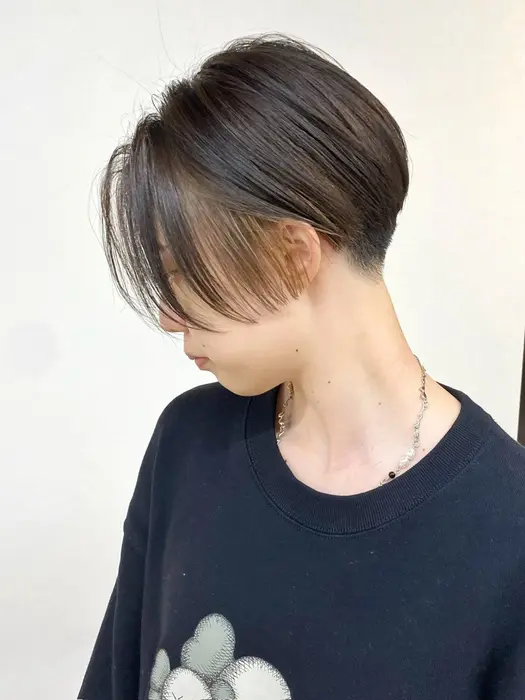 刈り上げベリーショート