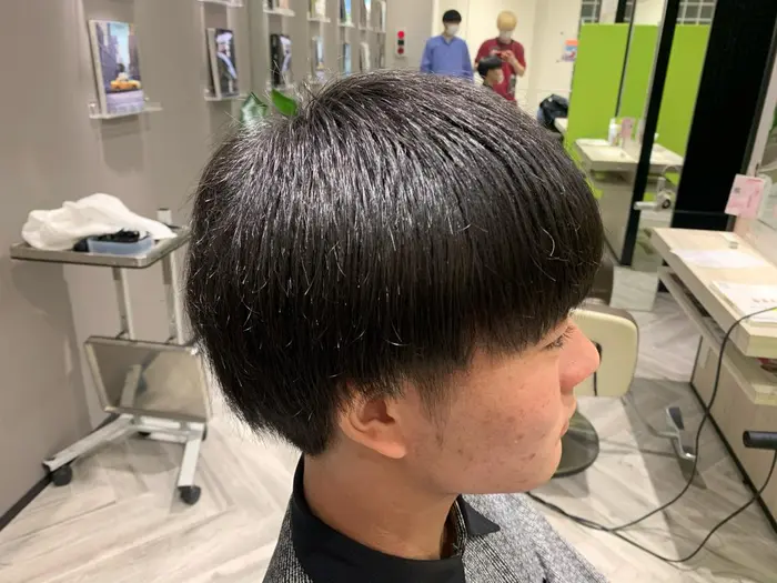 マッシュウルフ メンズカット メンズ マッシュ マッシュウルフ ウルフ Earth大井町店所属 トップスタイリスト 副店長齊藤のヘアカタログ ミニモ