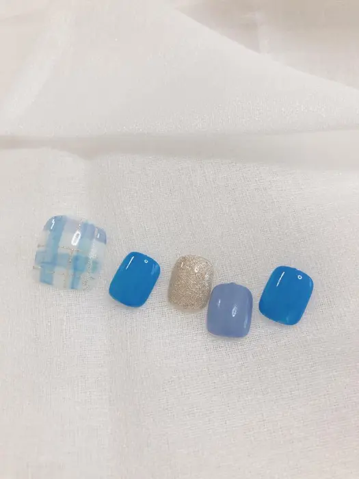 フットネイルサンプル8000円 R Nail所属 R Nail ａｉｋｏのネイルデザイン ミニモ