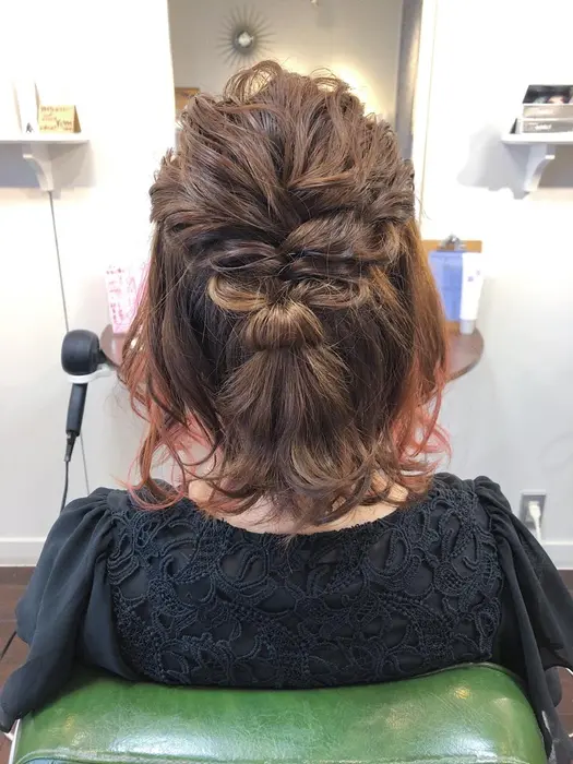 ハーフアップアレンジ 結婚式や同窓会などのヘアセットも お任せ下さい ヘアセットは通常料金に Rongo Rongo 所属 朝長 愛実のヘアカタログ ミニモ