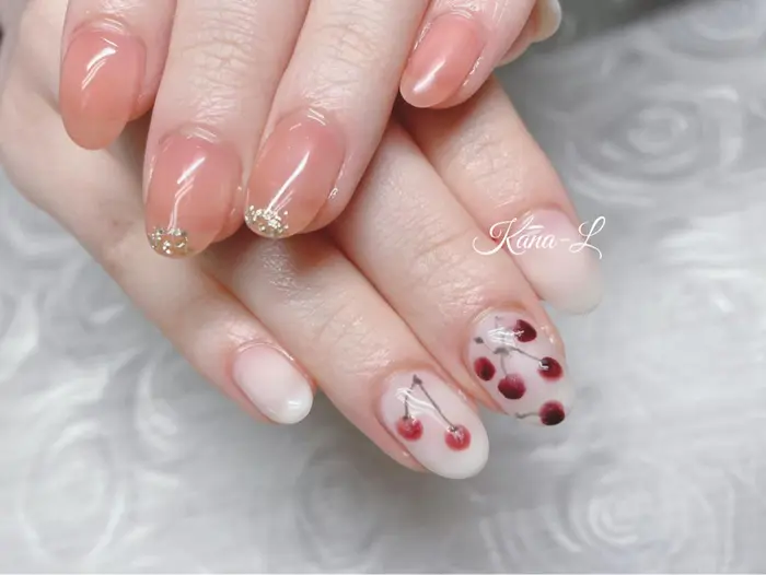 さくらんぼネイル アメリカンチェリーネイル トレンドネイル プライベートサロン Nail Kana所属 芦辺 香奈のネイル デザイン ミニモ