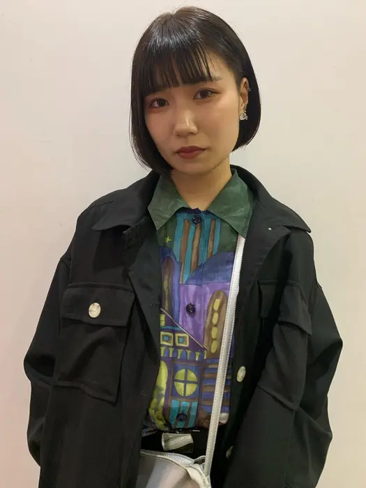 王道ボブスタイル 〻 どこかに隙間を作るだけで ぽってりは残しつつも動きがあるボブに Lelu所属 八鍬 椿のヘアカタログ ミニモ