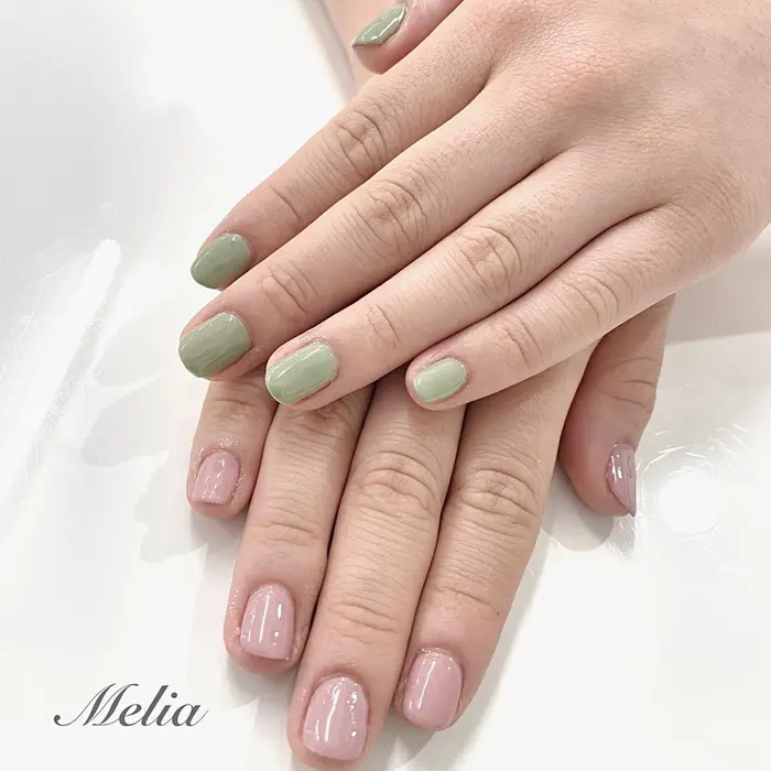 パステルカラー 2色までお選びいただけるのでアシンメトリーネイルも可能です 日時のお問い合わせ Nail セルフ脱毛サロンmelia所属 Melia Harunaのネイルデザイン ミニモ