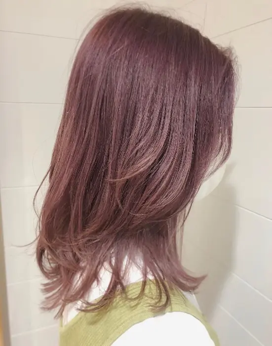 プラチナピンク ロングウルフカットと合わせてお洒落に Arc By Neolive所属 田中 千花のヘアカタログ ミニモ