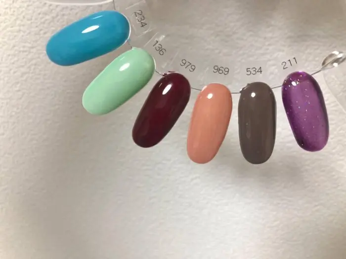 フットネイルシェラックワンカラー Relash所属 倉松 美佳のマツエクデザイン ミニモ