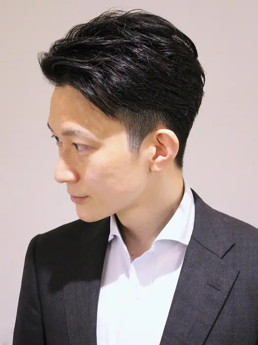 大人ツーブロックビジネスショート ポルテオム所属 馬上 勇弥のヘアカタログ ミニモ