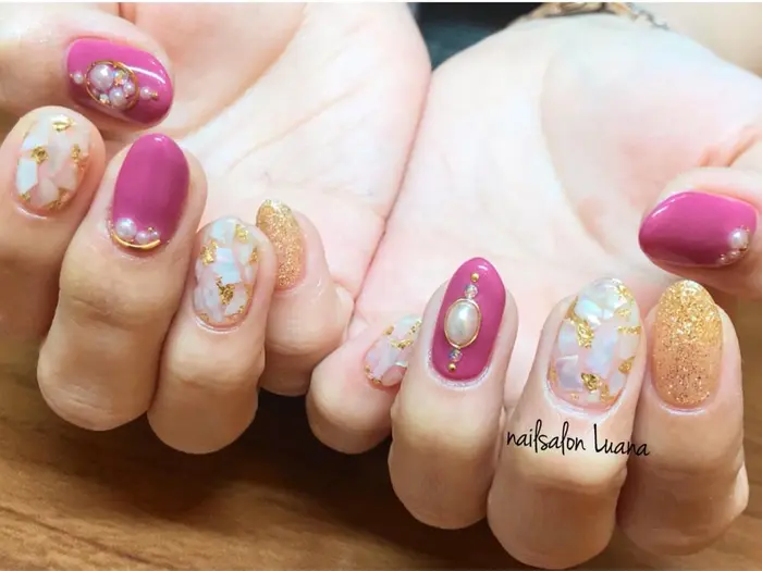 ピンク シェルネイル 持ち込み画像をアレンジ Nail Salon Luana所属 高柳 美香のネイル デザイン ミニモ