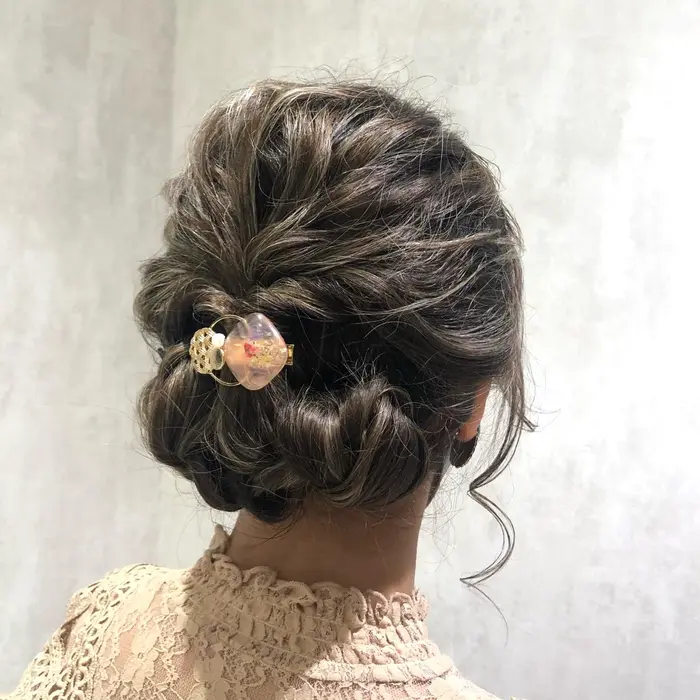 ふわふわヘアセットです K Two 青山店所属 透明感カラー 河崎 朱里のヘアカタログ ミニモ