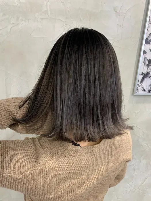 暗めバレイヤージュ Fudge ファッジ 所属 岡田 和樹のヘアカタログ ミニモ