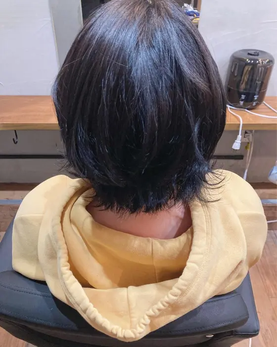 就活カラー 紫と青を入れることで透明感もある暗髪に セシルヘアー札幌北24条店所属 岩崎 未来のヘアカタログ ミニモ