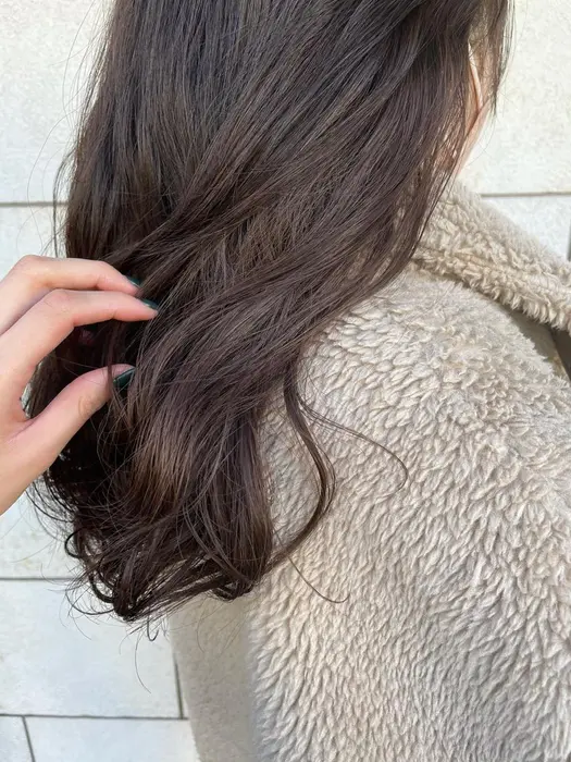アッシュベージュ 9トーン ブリーチ履歴なし Bebe所属 Haruka Bebe のヘアカタログ ミニモ