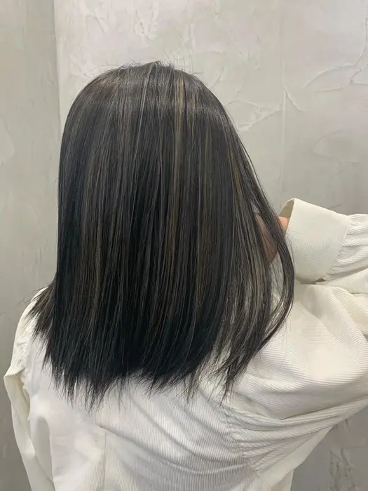 ハイライト Fudge ファッジ 所属 岡田 和樹のヘアカタログ ミニモ