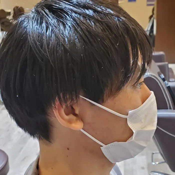 後ろを刈り上げないマッシュですが 襟足を残したくないのでギリギリからカットしました 刈り上げして Regalo Norte所属 粟野 未鈴のヘアカタログ ミニモ 後ろを刈り上げないマッシュですが 襟足を残したくないのでギリギリからカットしました 刈り上げして Regalo Norte所属 粟野 未鈴のヘアカタログ ミニモ