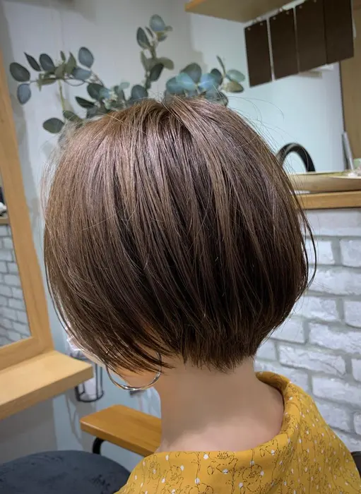 梅雨時に収まりやすい 低めグラデーションショートボブ Bump所属 安藤 渉のヘアカタログ ミニモ