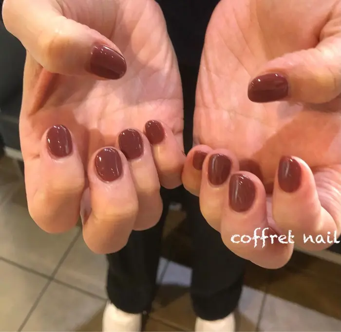 ネイル フットネイル ワンカラー ジェルネイル ニュアンスネイル クリアネイル ト Coffret 今里店 美容院ブレス今里店 店内 所属 ネイリスト 土橋 由季のネイルデザイン ミニモ