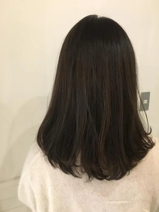 暗めのモカグレージュ Linda By Neolive所属 中澤 絵美のヘアカタログ ミニモ