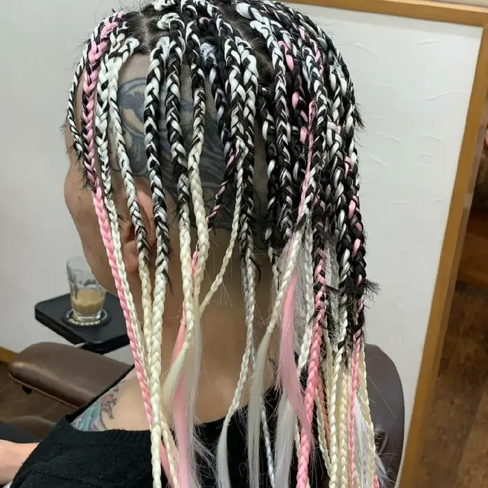 ツーブロックブレイズ 東京 中野 Scampスキャンプ 所属 Chi Yoのヘアカタログ ミニモ