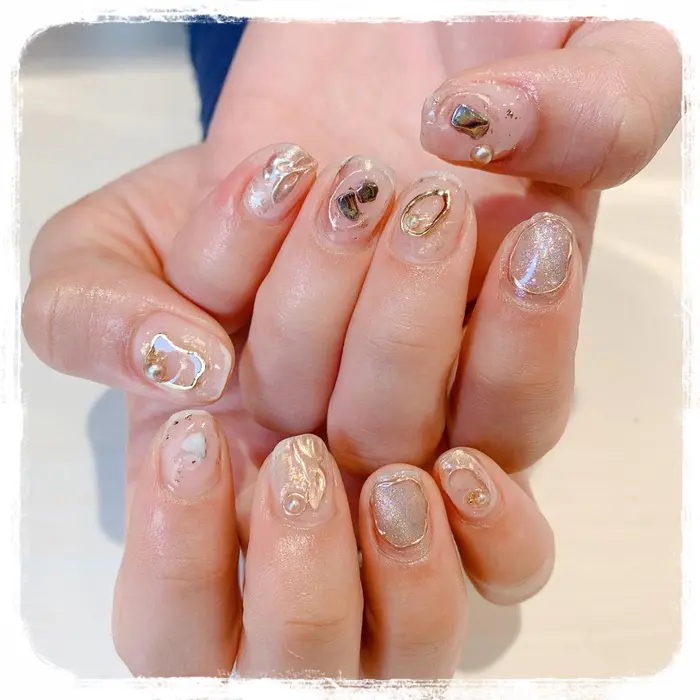 お客様ネイル クリアニュアンスネイル Earth赤羽店所属 村田 瑠南のネイルデザイン ミニモ