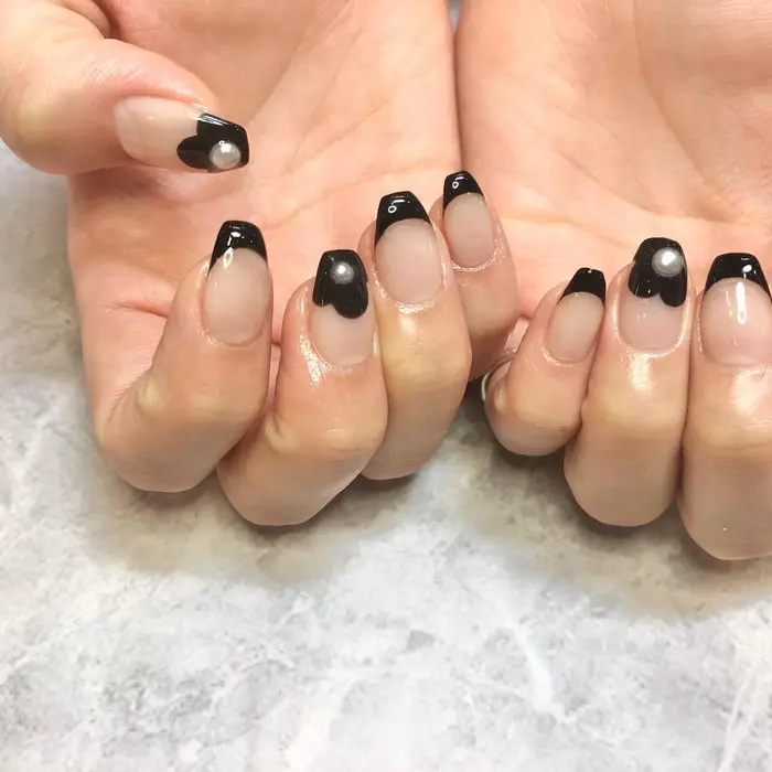 3月は大変ご予約が埋まりやすいです 早めのご予約がおすすめです Millie Ainee Eyelash Nail 池袋 所属 工藤 有紗のネイル デザイン ミニモ