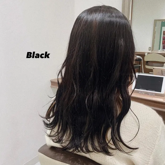 真っ黒にはしたくないけど暗くしないといけない方に人気の暗髪カラーです Ash元町店所属 前田 千結のヘア カタログ ミニモ
