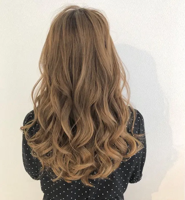 梅雨でも崩れない ふわふわ巻き髪 Dityca 栄店所属 大原 りんかのヘアカタログ ミニモ