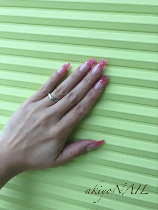 短い爪でお悩み乃方おすすめです スカルプオフ代別途1100円かかります レイフィールド光の森店所属 Raynail Akiyoのネイルデザイン ミニモ