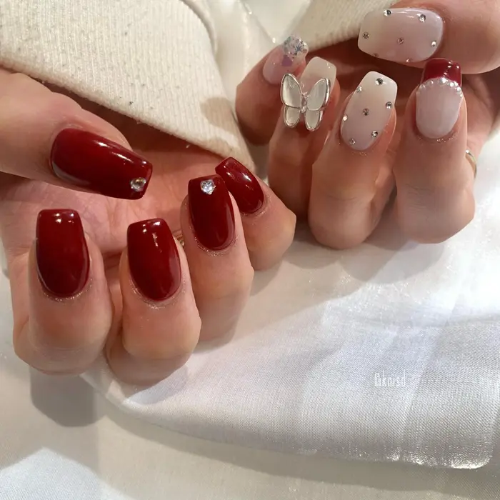 赤と白の組み合わせは最強に可愛い Neolive Terrace Lavie所属 Ishida Kanoのネイル デザイン ミニモ
