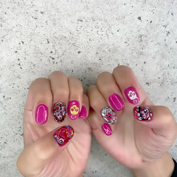 Instagram Kozue Nail ゴテゴテネイル 派手ネイル イベントネイル 3 Private Nail Salon K所属 Nail Salon ｋのネイルデザイン ミニモ