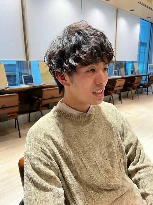 メンズパーマ パーマ ニュアンスパーマ メンズヘア メンズカット マッシュヘア Afloat Ginza所属 ウルフカット 藤田圭介のヘアカタログ ミニモ