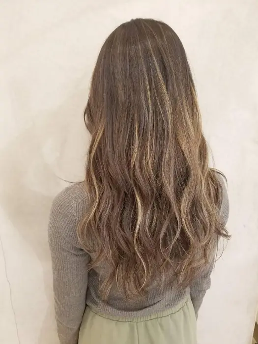 ナチュラルハイライト 海外カラー Route所属 Seiya 南堀江routeのヘアカタログ ミニモ