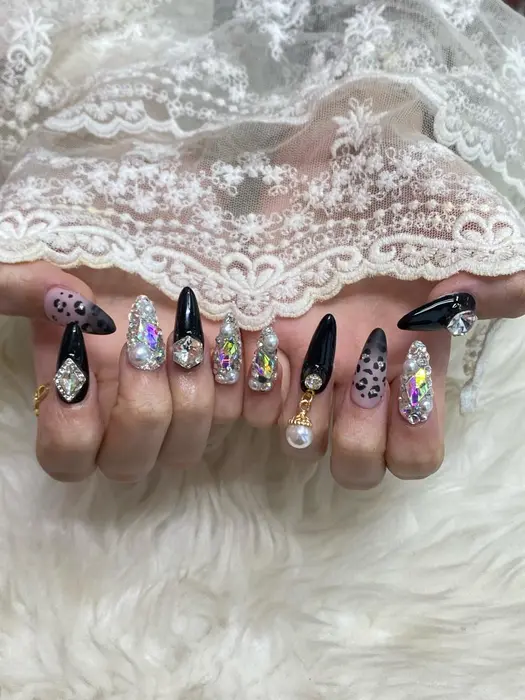 一部パーツ追加料金あり 渋谷ネイル 渋谷ネイルサロン ネイル キャラクターネイル 3d Pomynail 渋谷店所属 Pomynail渋谷 Nakoのネイルデザイン ミニモ