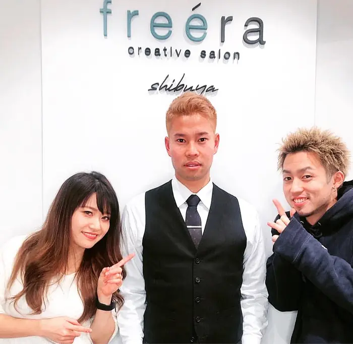 Youtuber Makihikaさん Foi 所属 艶髪ハイトーン 林野涼介のヘアカタログ ミニモ