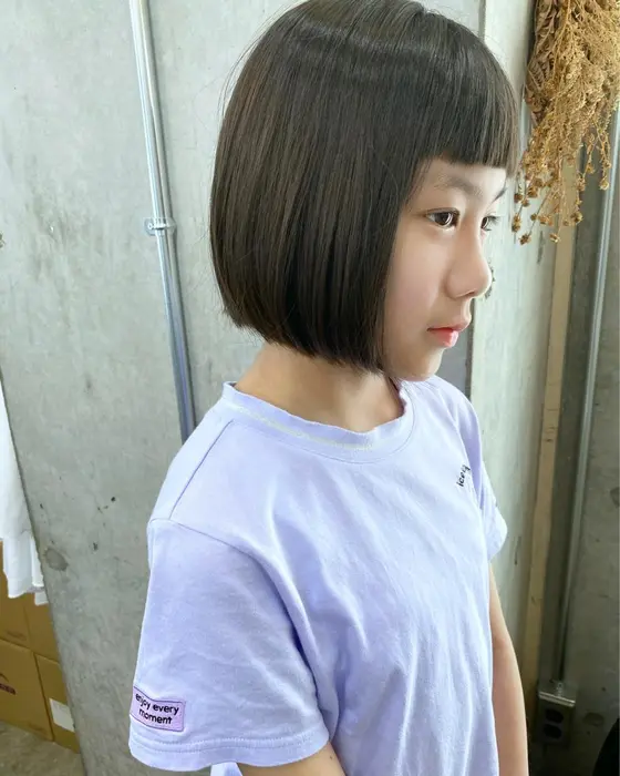 小学生女子 ワイドバングとワンレンで個性的に Bond所属 Saori Topstylistのヘアカタログ ミニモ 小学生女子 ワイドバングとワンレンで個性的に Bond所属 Saori Topstylistのヘアカタログ ミニモ