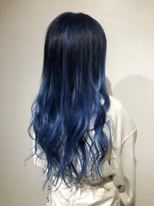 ネイビーエクステカラー Picture所属 工藤 未来のヘアカタログ ミニモ